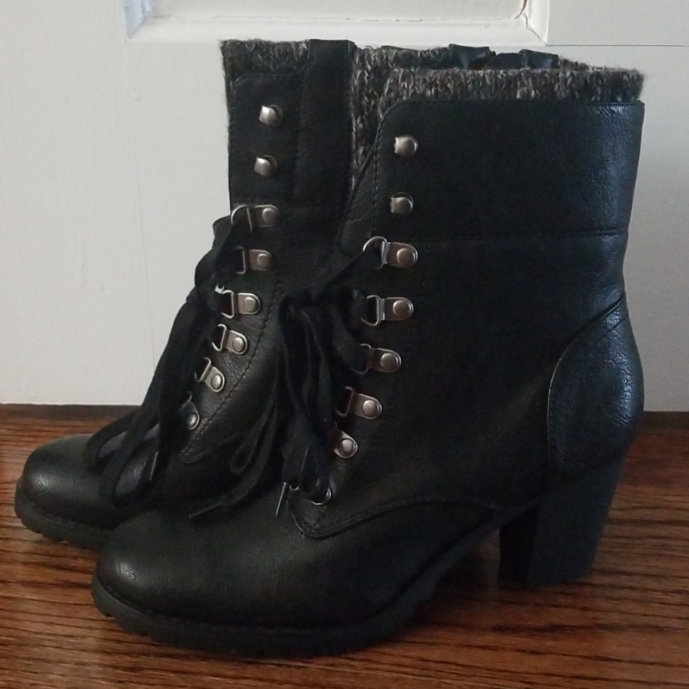 Bass Boots